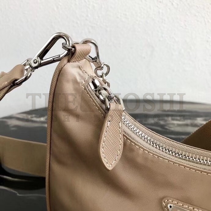 Pra*a Re-Edition 2005 Shoulder Bag In Beige Nylon Master Quality