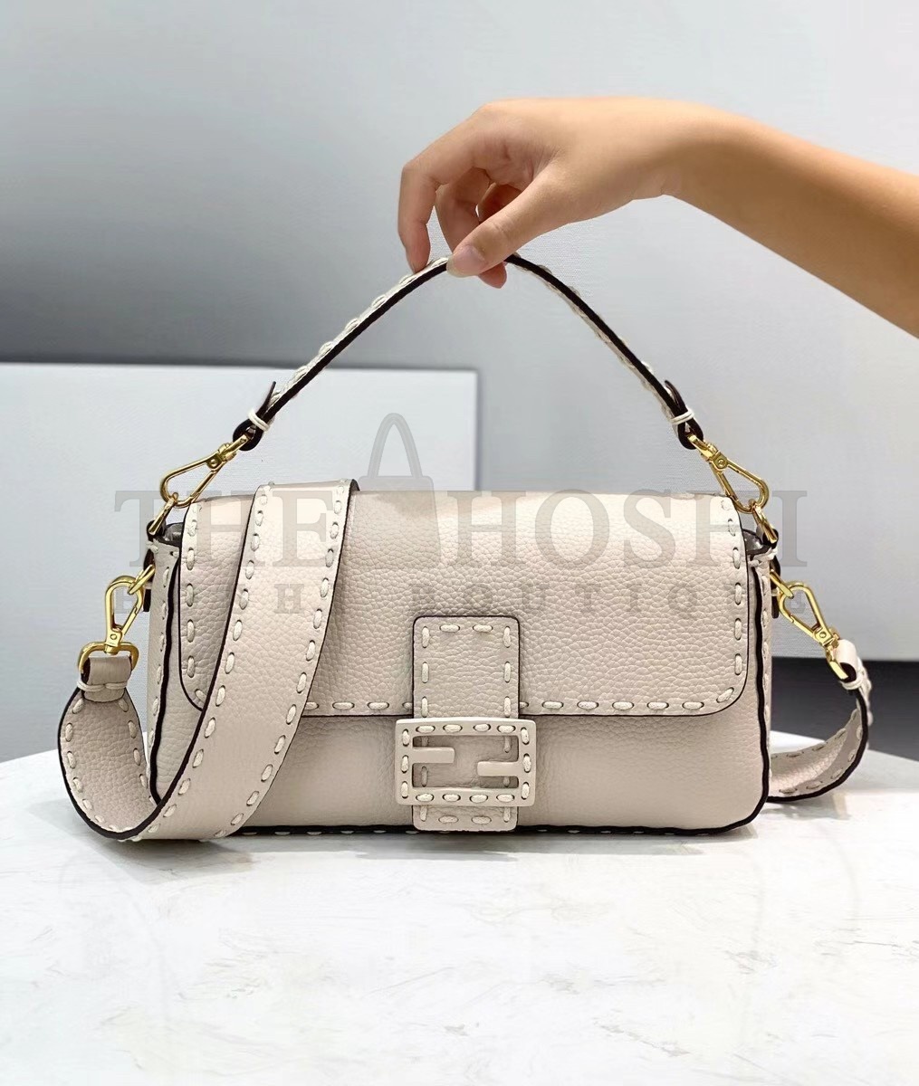 F**di Medium Baguette Bag In White Grained Leather Master Quality