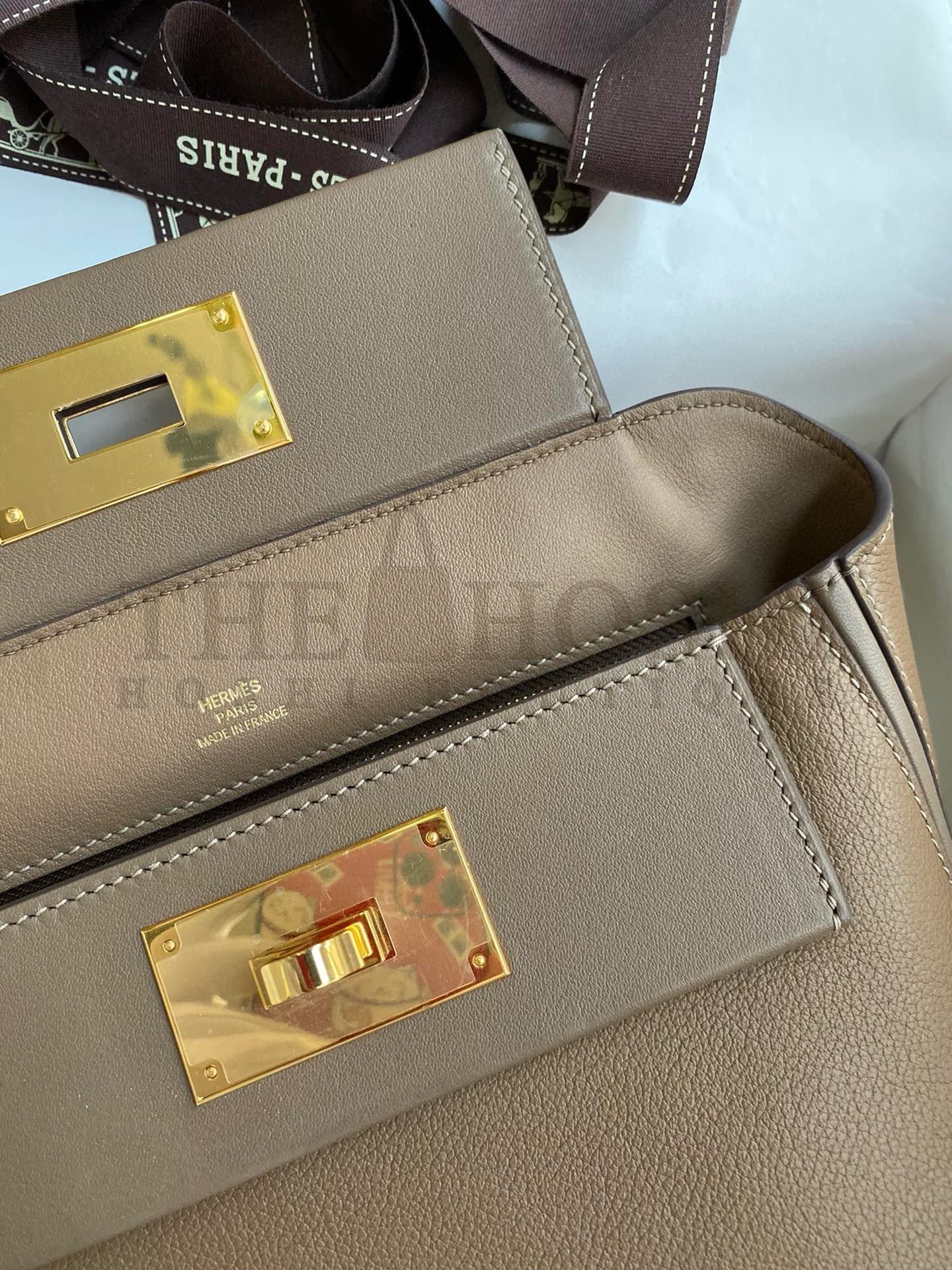 H**me5 24/24 Mini 21 Handmade Bag in Beige Weimar Evercolor Leather Master Quality