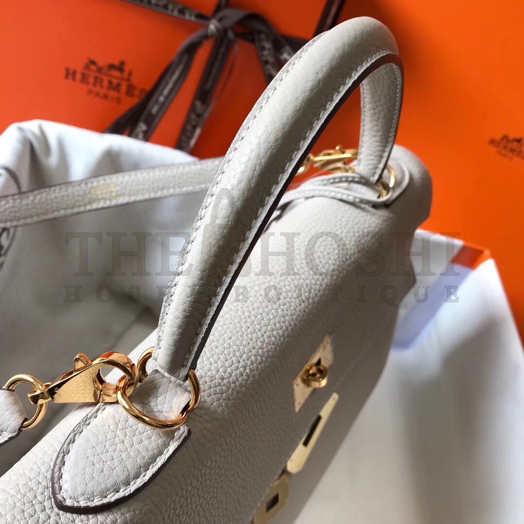 H**me5 Kelly 32cm Retourne Bag In Pearl Grey Clemence Leather Master Quality