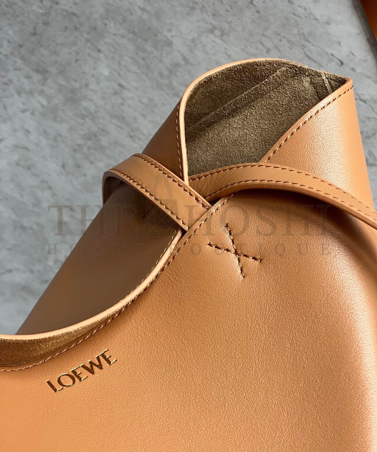 L0ew* Medium Puzzle Fold Tote Bag in Tan Calfskin Master Quality