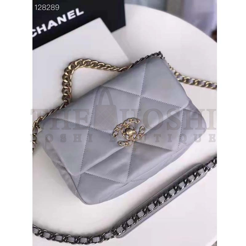 Ch**el Women 19 Flap Bag Lambskin Iridescent Gold Silver-Tone Metal Grey Master Quality