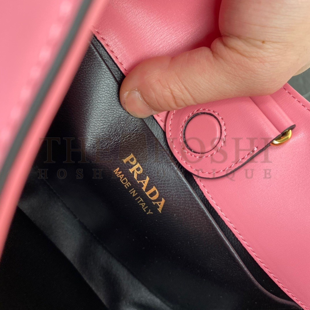 Pra*a Shoulder Bag in Pink Leather Master Quality