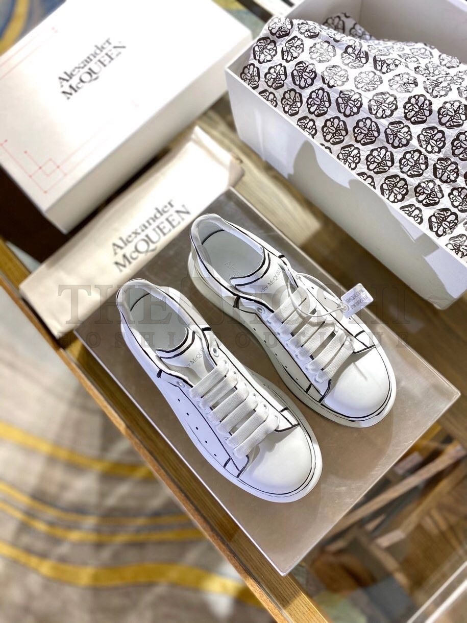 A1exa*der Mcqv*en Women