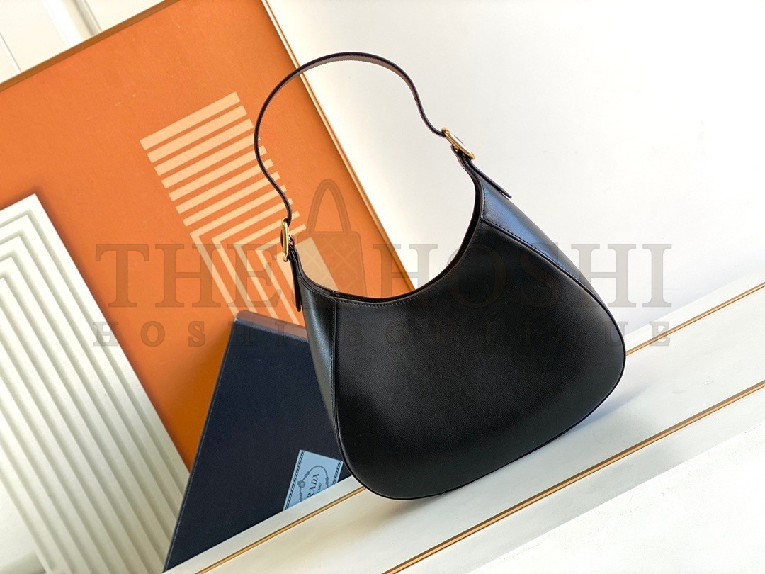 Pra*a Shoulder Bag in Black Leather Master Quality