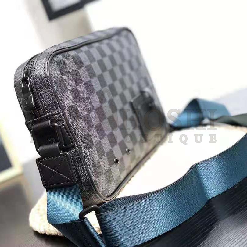 L0vis Vvtt0n LV Men Alpha Messenger in Classic LV Damier Graphite Canvas-Grey Master Quality