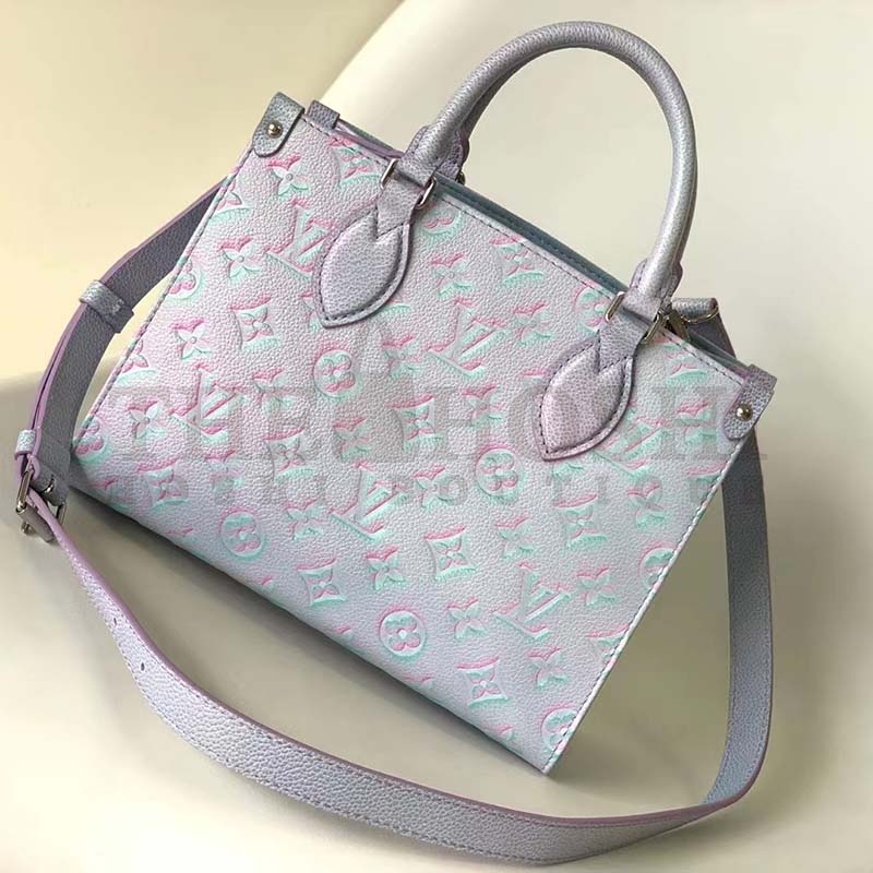 L0vis Vvtt0n LV Women OnTheGo PM Tote Bag Purple Sprayed Embossed Grained Cowhide Master Quality