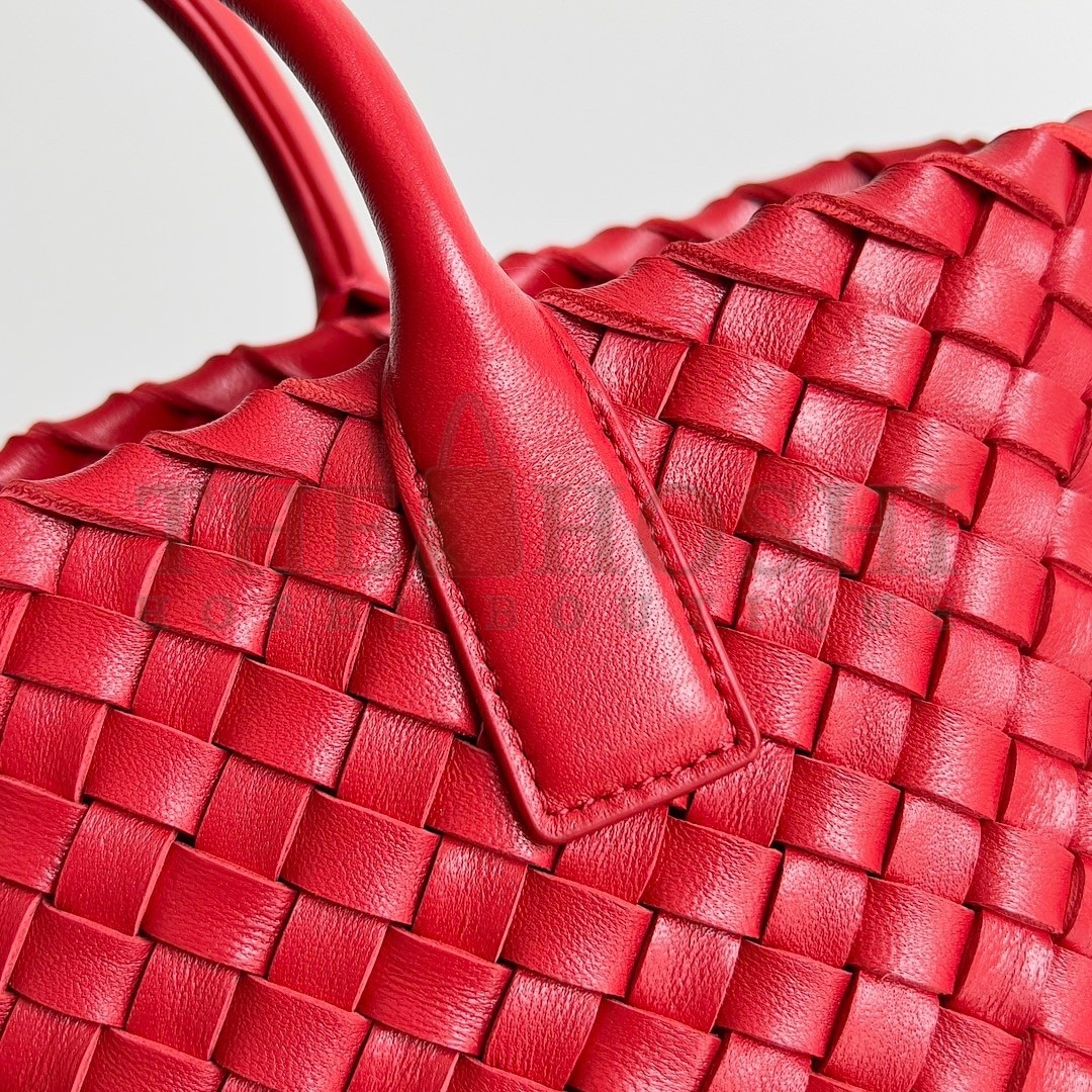 B0tt*ga Ven*ta Cabat Mini Bag In Red Intrecciato Lambskin Master Quality