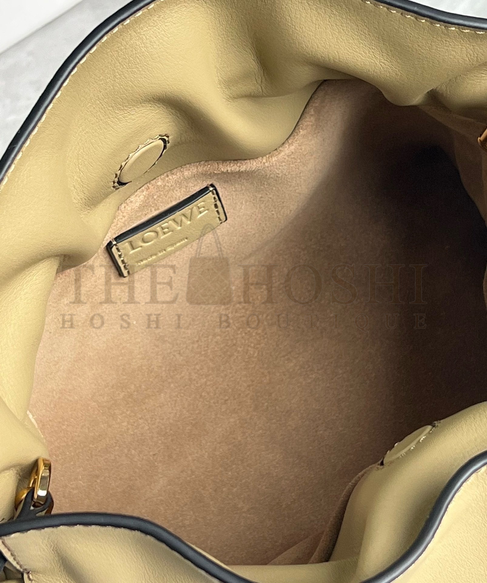 L0ew* Mini Flamenco Clutch Bag in Clay Green Nappa Calfskin Master Quality