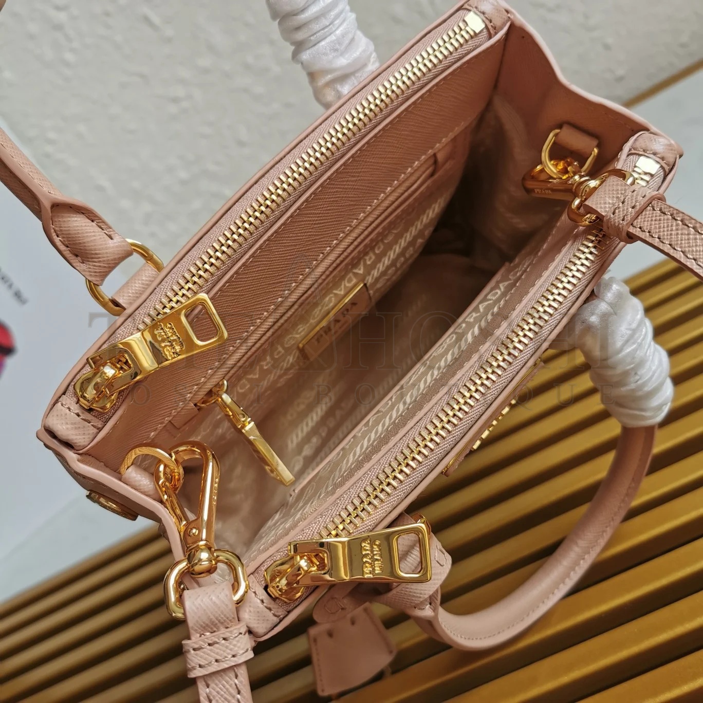 Pra*a Mini Galleria Bag In Powder Pink Saffiano Leather Master Quality