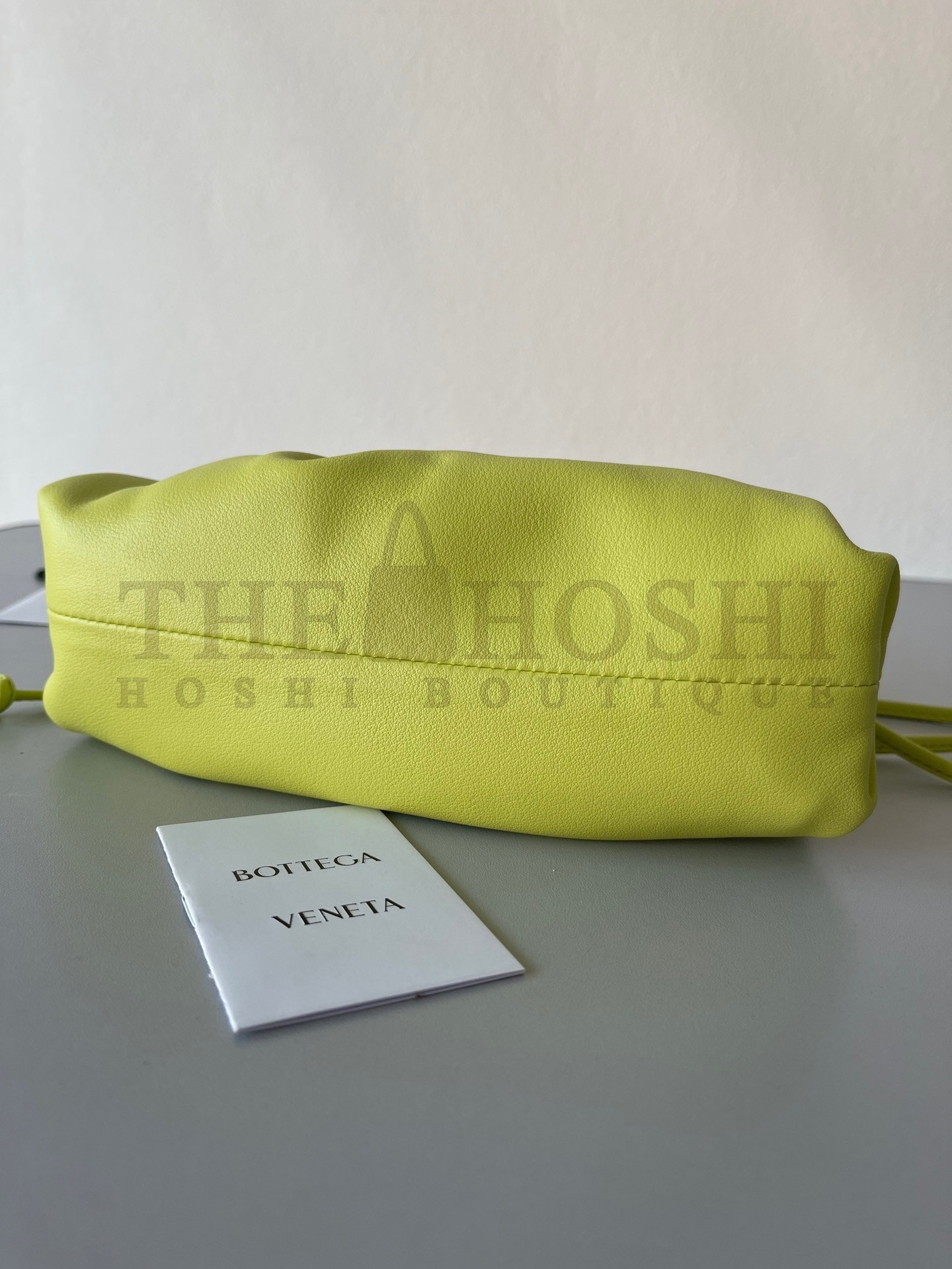 B0tt*ga Ven*ta Mini Pouch Bag In Kiwi Calfskin Master Quality