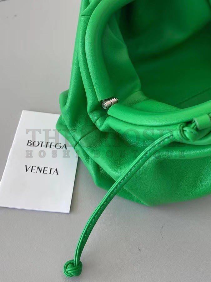 B0tt*ga Ven*ta Mini Pouch In Green Calfskin Master Quality