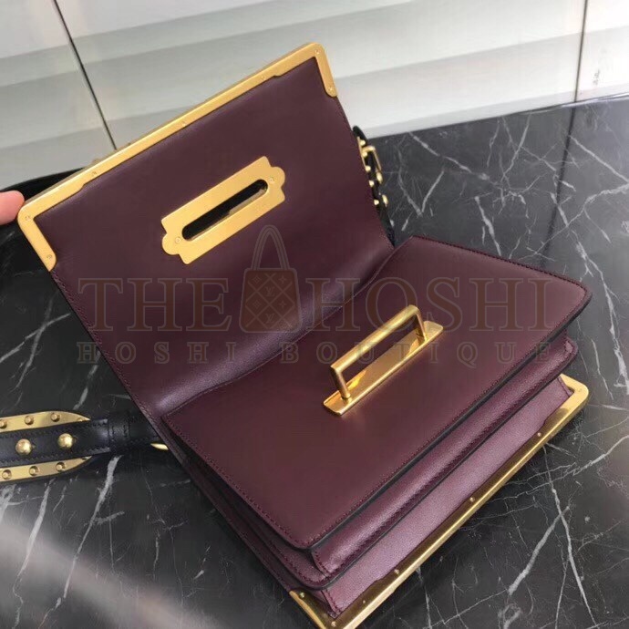 Pra*a Cahier Shoulder Bag In Bordeaux/Black Leather Master Quality