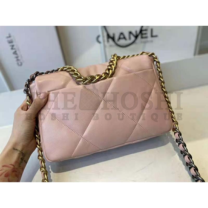 Ch**el Women Ch**el 19 Flap Bag Lambskin Gold Silver-Tone Ruthenium-Finish Metal Light Pink Master Quality