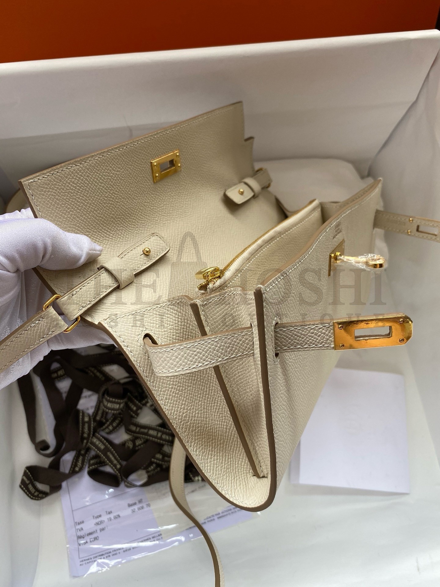 H**me5 Kelly Classique To Go Wallet in Craie Epsom Calfskin Master Quality