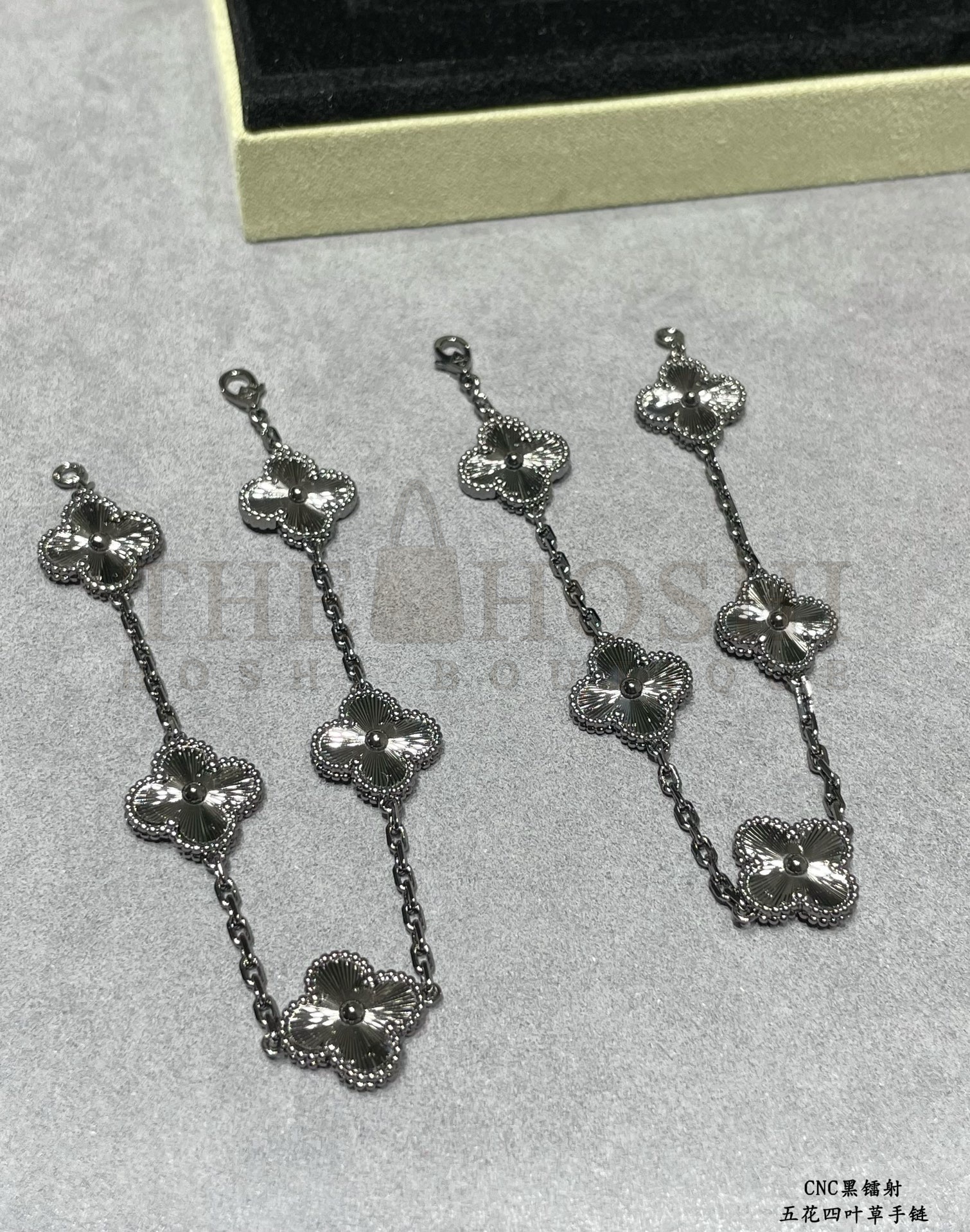 V*n Cl**f black stone bracelet jewelry Master Quality