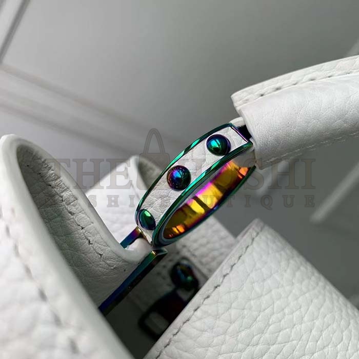 L0vis Vvtt0n LV Women Capucines BB Handbag Snow White Taurillon Leather Cowhide Lining Master Quality