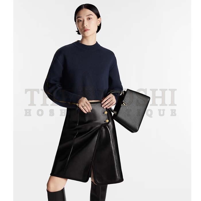 L0vis Vvtt0n LV Women Capucines BB Handbag Black Taurillon Cowhide Leather Gold-Color Hardware Master Quality