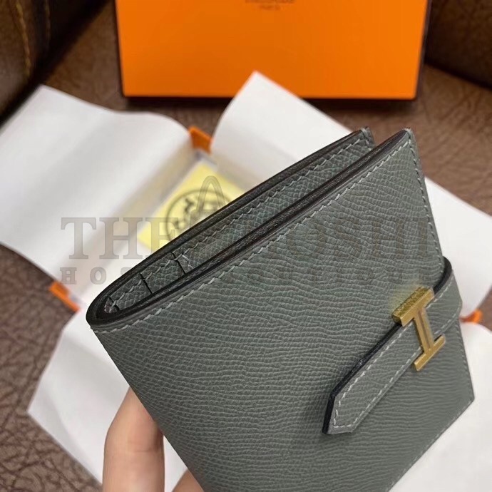 H**me5 Bearn Compact Wallet In Vert Amande Epsom Leather Master Quality