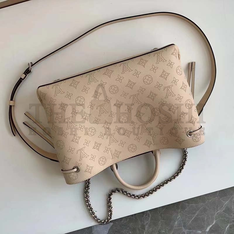 L0vis Vvtt0n LV Women Bella Tote Crème Beige Mahina Perforated Calfskin Master Quality