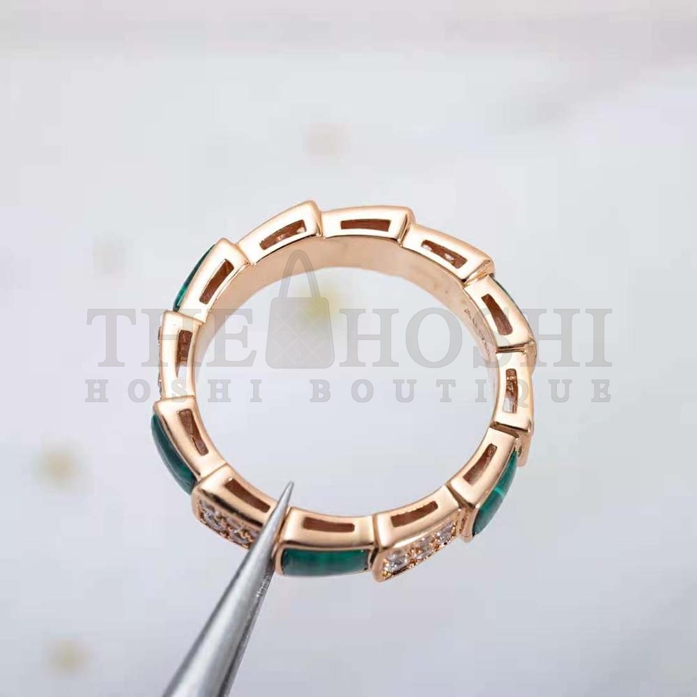 Bv1g*ai Women Serpenti Viper Band Ring in 18 KT Rose Gold-Green Master Quality