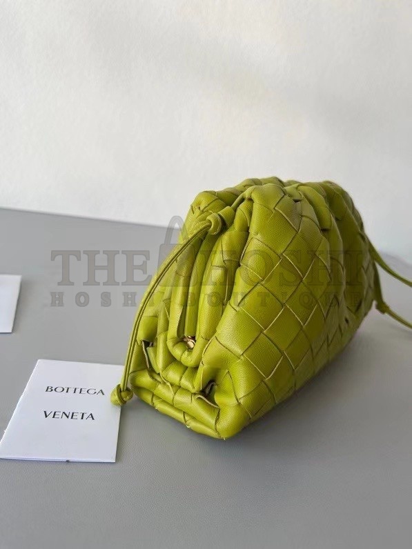 B0tt*ga Ven*ta Mini Pouch In Kiwi Intrecciato Lambskin Master Quality