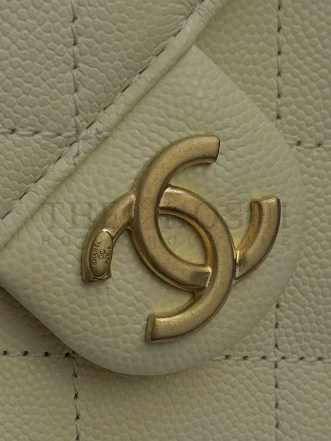 Ch**el 25C AS5293 Hobo Drawstring Bag Silver Caviar Leather with Gold Chain 30x26x14cm Master Quality