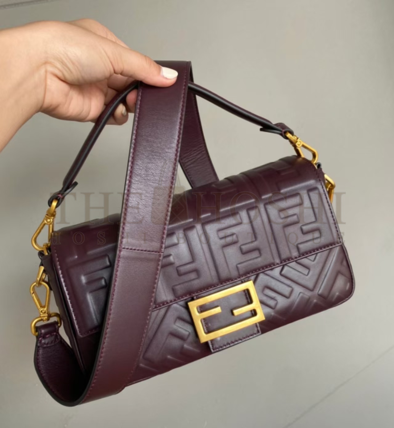 F**di Baguette Medium Burgundy Lambskin Shoulder size 27*6*15cm Master Quality