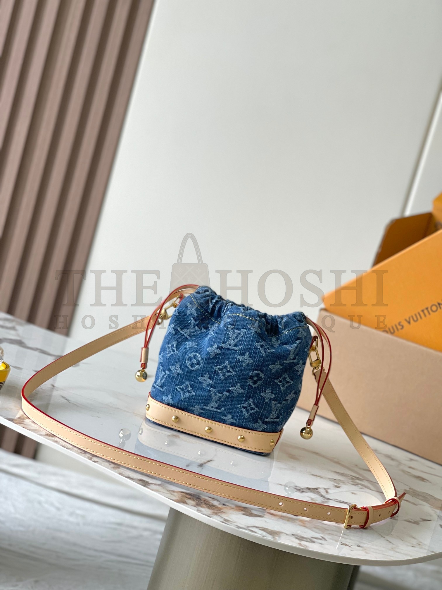 L0vis Vvtt0n LV Nano Noe Denim Drawstring Shoulder Bag M83043 20.5x17.5x8.8cm Master Quality