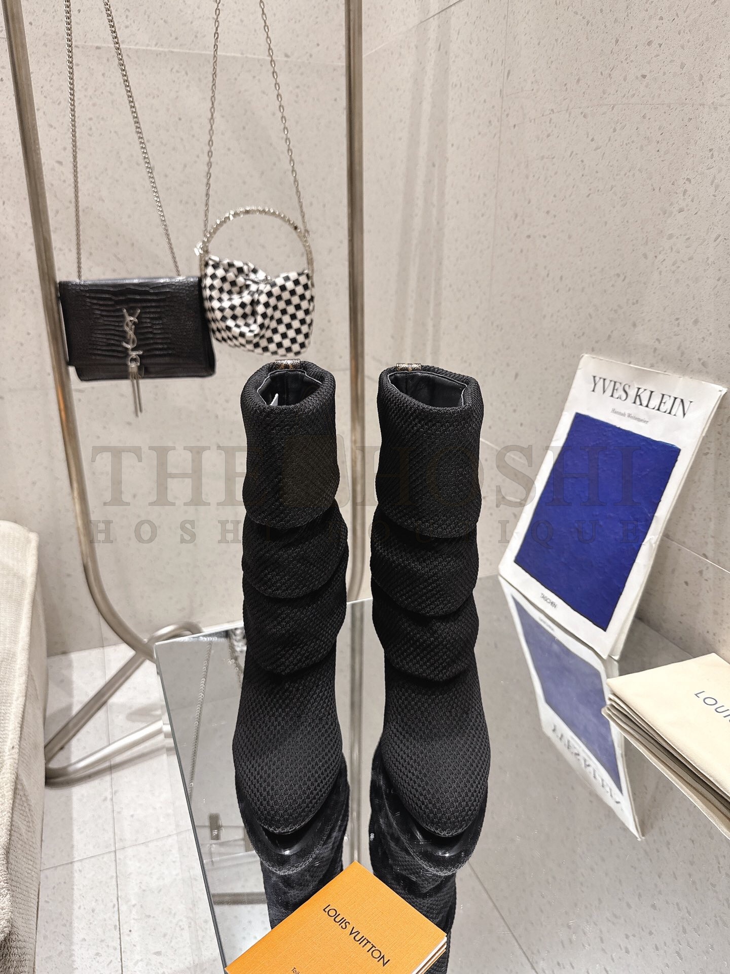 L0vis Vvtt0n LV x Pharrell Williams Summer 2025 Crystal Knit High Heel Boots 9cm Master Quality