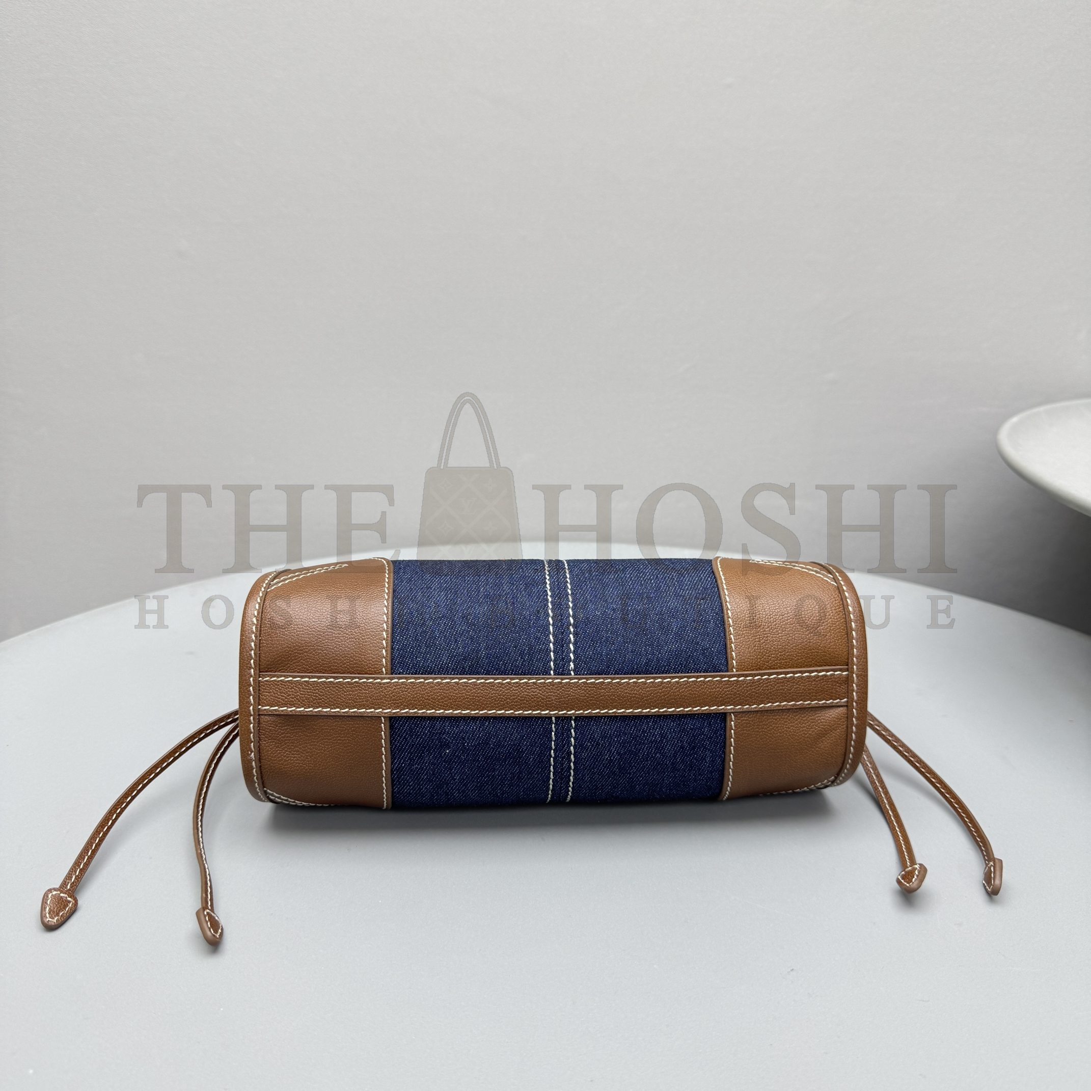 Pra*a mini LEATHER SHOULDER BAG IN bag size:24x8.5x13cm Master Quality