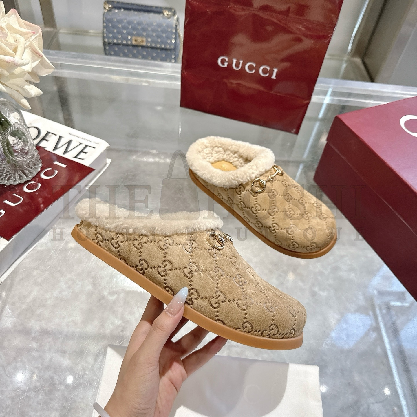 Gvc*1 Yellow Leather Horsebit-Detailed Shearling-Lined Mules Sandals  Sizes 36-42 Master Quality