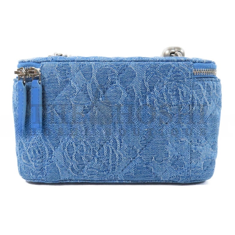 Ch**el VANITY D1am0nd QUILTED DENIM SHOULDER BAG WITH SILVER BUCKLE CHAIN STRAP (16*9.5*8cm) Master Quality