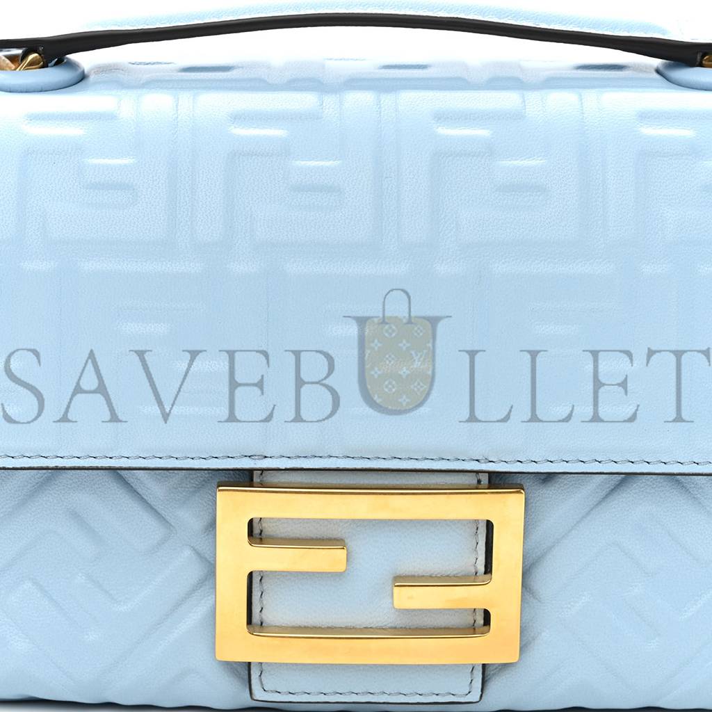 F**di NAPPA SMALL FF EMBOSSED MIDI CHAIN BAGUETTE AZZURRO BABY (32*26*10cm) Master Quality
