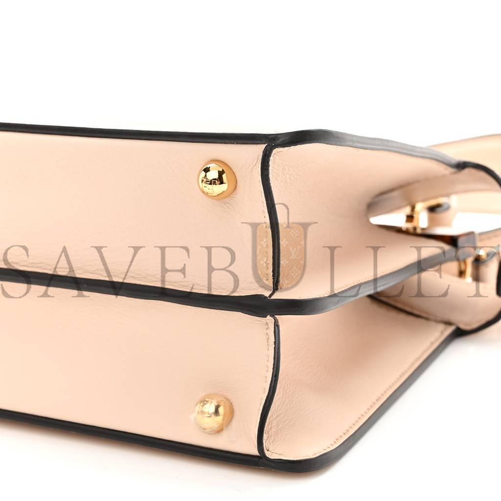 F**di VITELLO SETA SHINY NAPPA PLEXIGLASS SMALL PEEKABOO I SEE U SATCHEL POUDRE (27*20*10cm) Master Quality