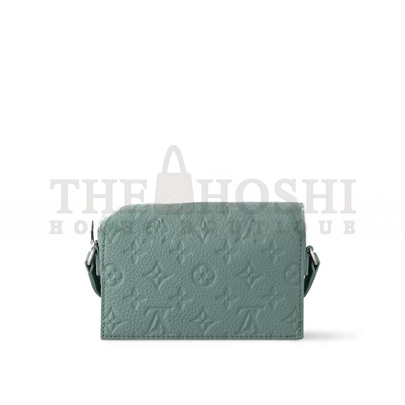 L0vis Vvtt0n STEAMER WEARABLE WALLET M13889 (18*11*7cm) Master Quality