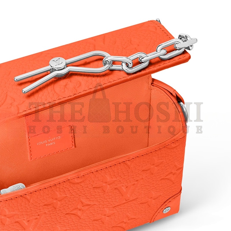 L0vis Vvtt0n STEAMER WEARABLE WALLET M82916 (18*11*6.5cm) Master Quality