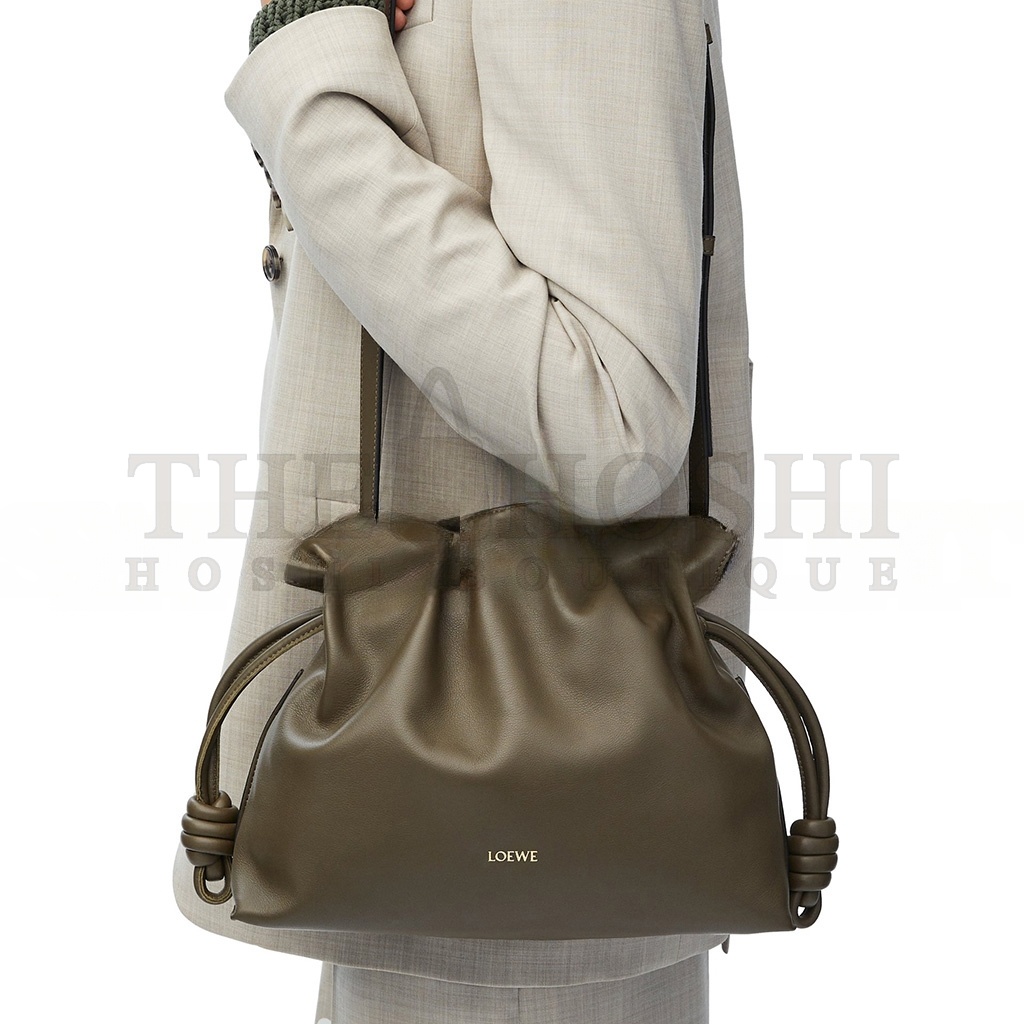 L0ew* MEDIUM FLAMENCO CLUTCH IN NAPPA CALFSKIN 0010966117 (30*24.5*10.5cm) Master Quality