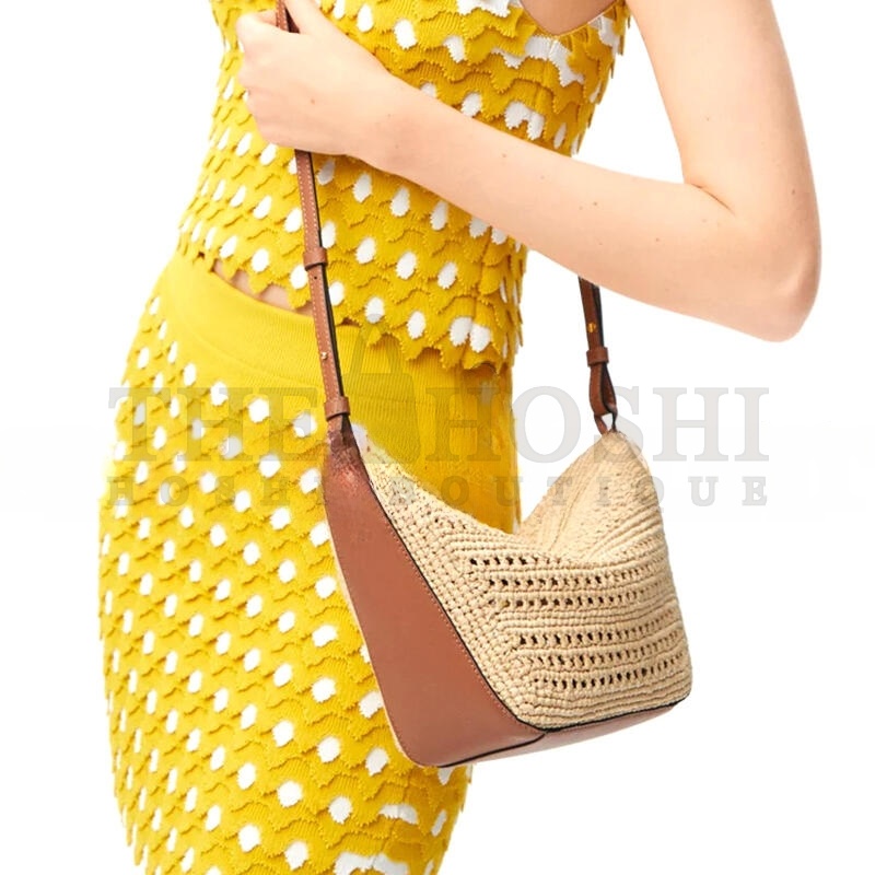 L0ew* MINI HAMMOCK HOBO IN RAFFIA AND CALFSKIN A538G13X09-658 (28*17*9.5cm) Master Quality