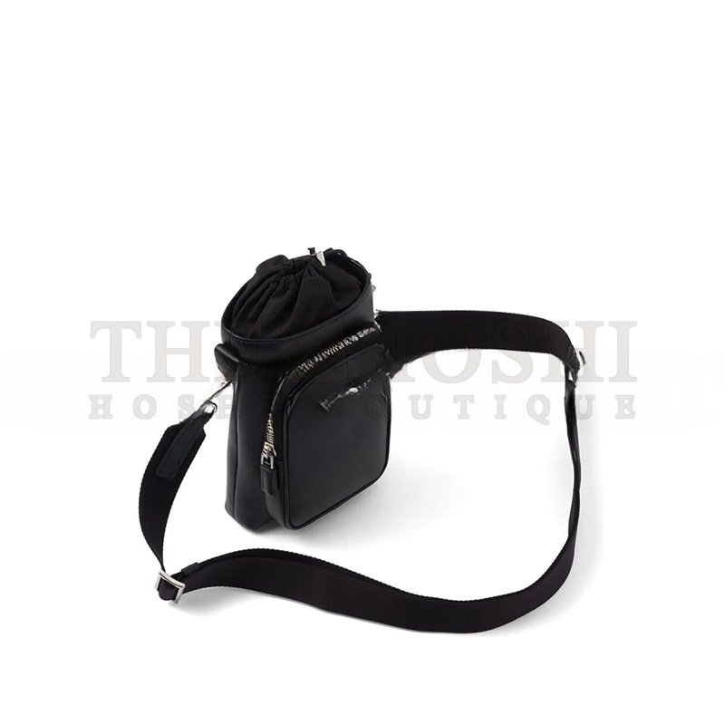 Pra*a LEATHER SMARTPHONE CASE 2ZH155 (18*13cm) Master Quality