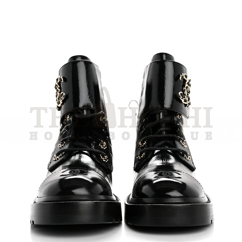 Ch**el SHINY CALFSKIN QUILTED LACE UP COMBAT BOOTS G36424 Master Quality