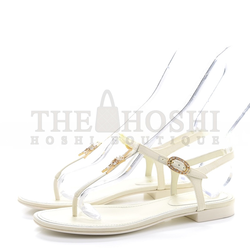 Ch**el LEATHER WOMEN’S SANDALS WHITE STARLIKE GOLD HARDWARE Master Quality